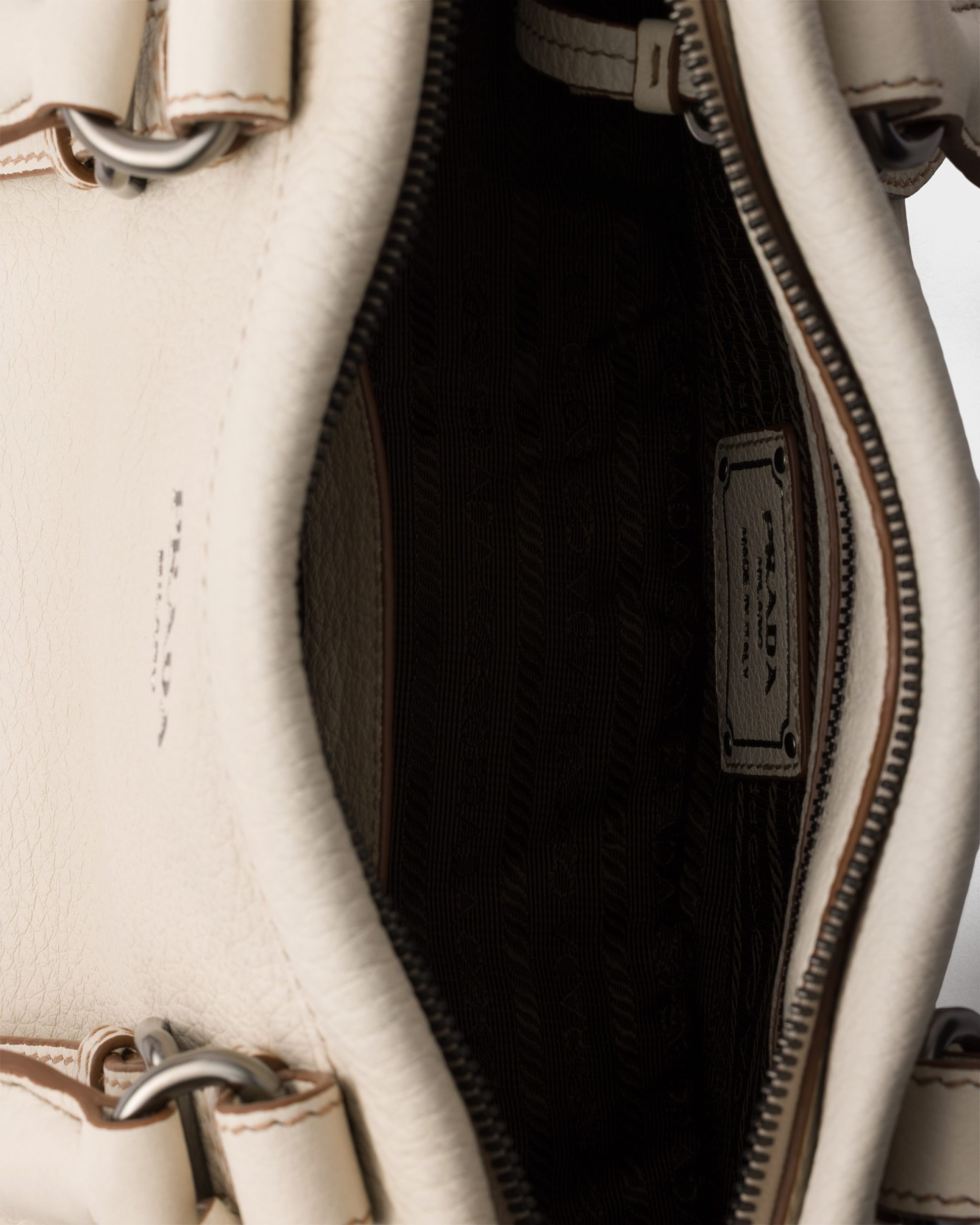 Prada Large leather tote bag - Image 4